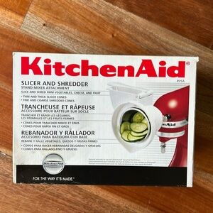 KitchenAid slicer shredder attachment